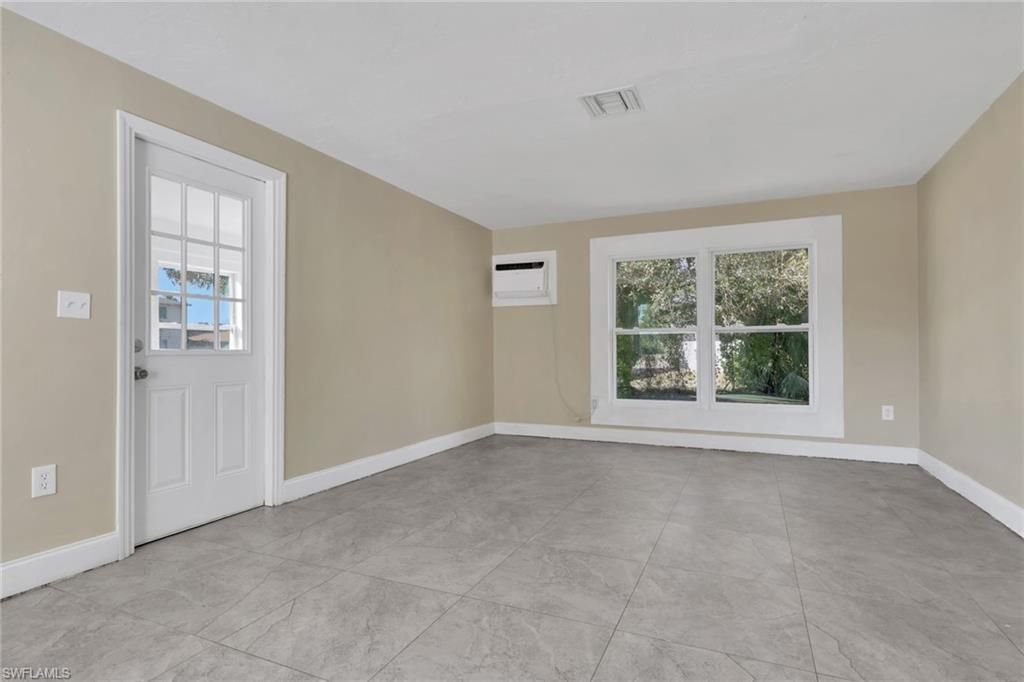 2933 Jackson St, Fort Myers, FL 33901 Photo