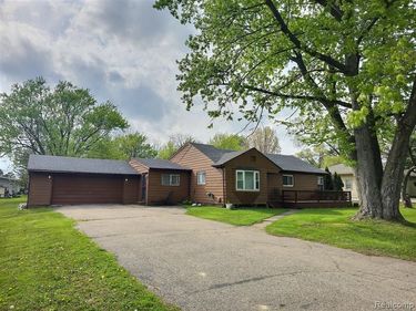 6449 Detroit Street, Mt. Morris Twp, MI 48458
