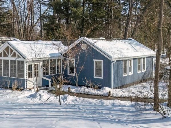 12199 Linden Avenue, Sawyer, MI 49125