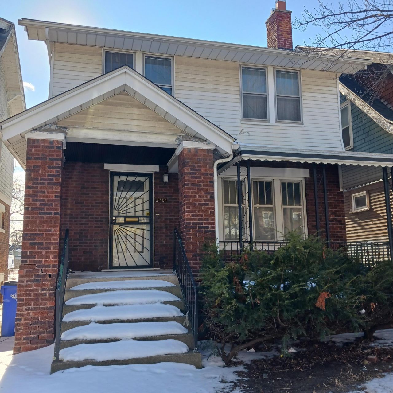 2701 W Philadelphia Street, Detroit, MI 48206 Main Photo