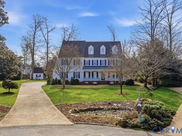 403 Hogans Court, Chester, VA 23836