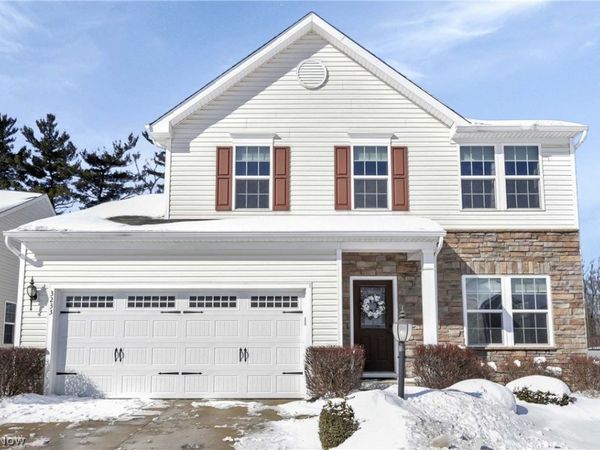 3233 Seneca Drive, Brunswick, OH 44212