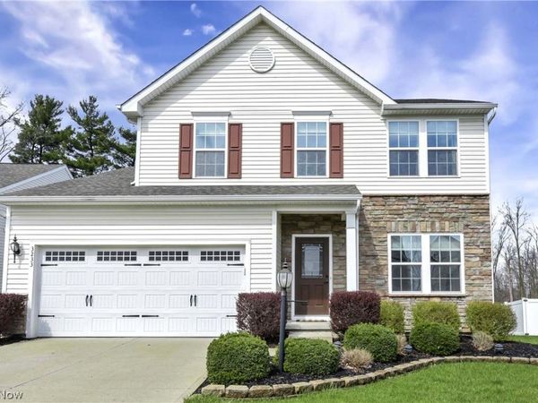3233 Seneca Drive, Brunswick, OH 44212