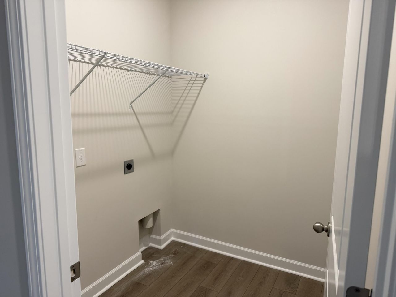 5247 Cottage Landing Drive Photo 27