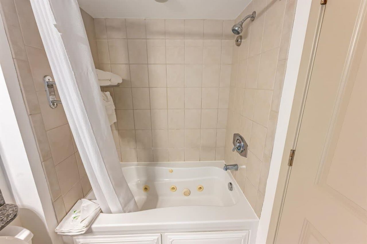 107 S Ocean Blvd. Photo 25