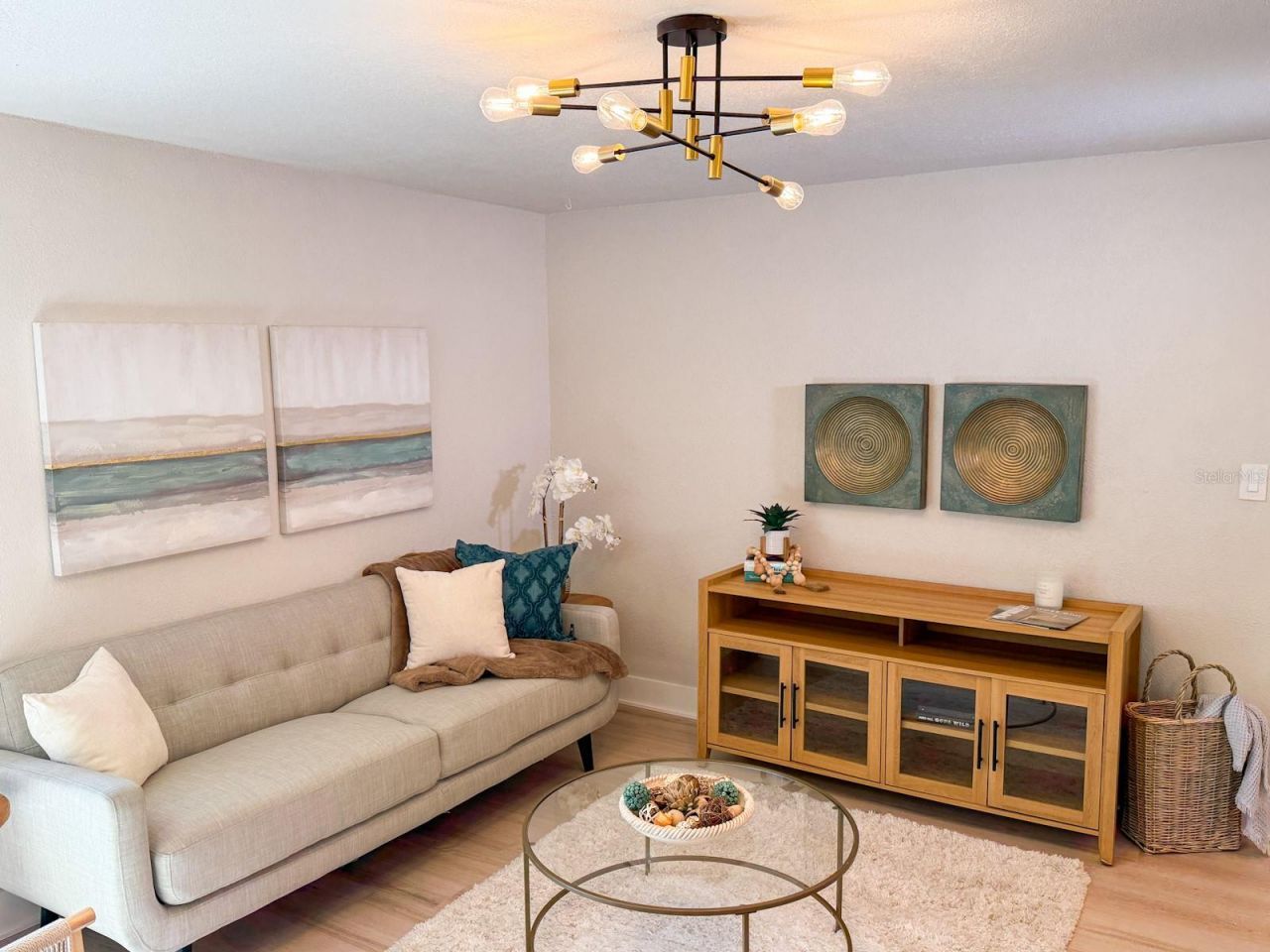 1470 Serpentine Drive S, Saint Petersburg, FL 33705 Photo