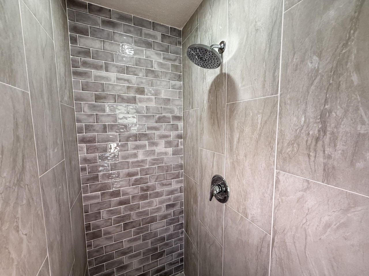 1470 Serpentine Drive S, Saint Petersburg, FL 33705 Photo