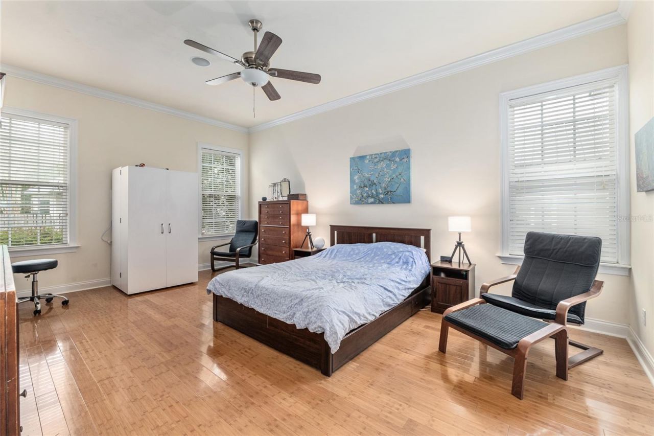 5034 NW 11th Place, Gainesville, FL 32605 Photo