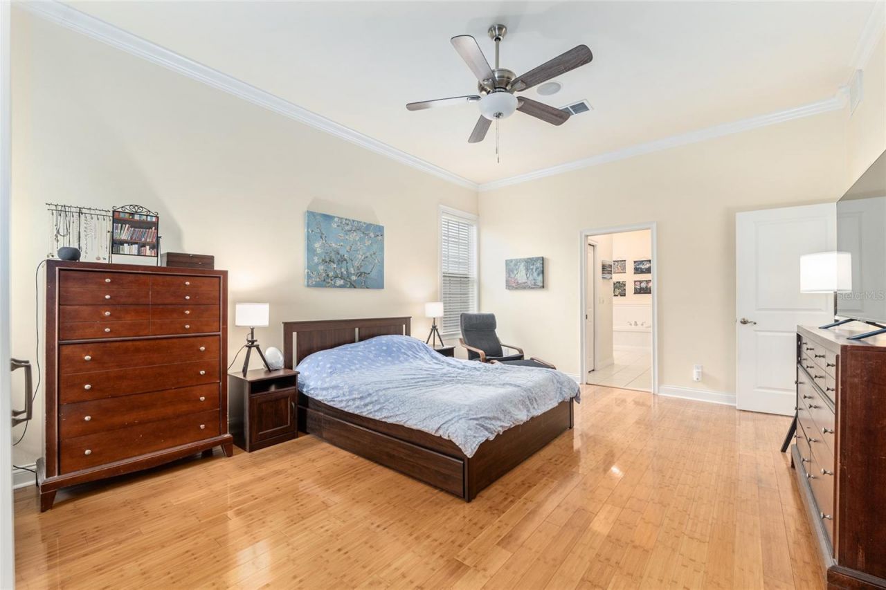 5034 NW 11th Place, Gainesville, FL 32605 Photo