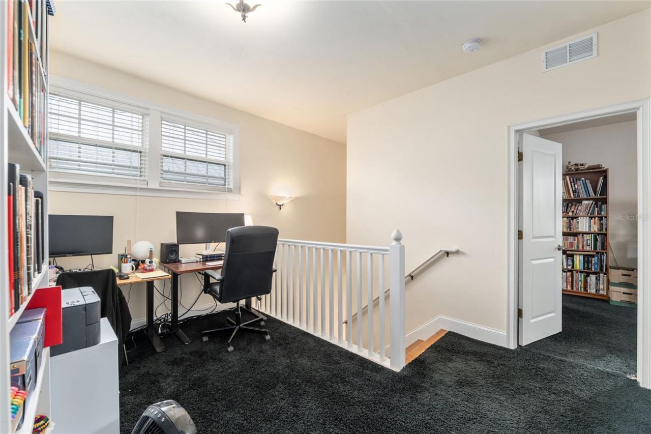 5034 NW 11th Place, Gainesville, FL 32605 Photo