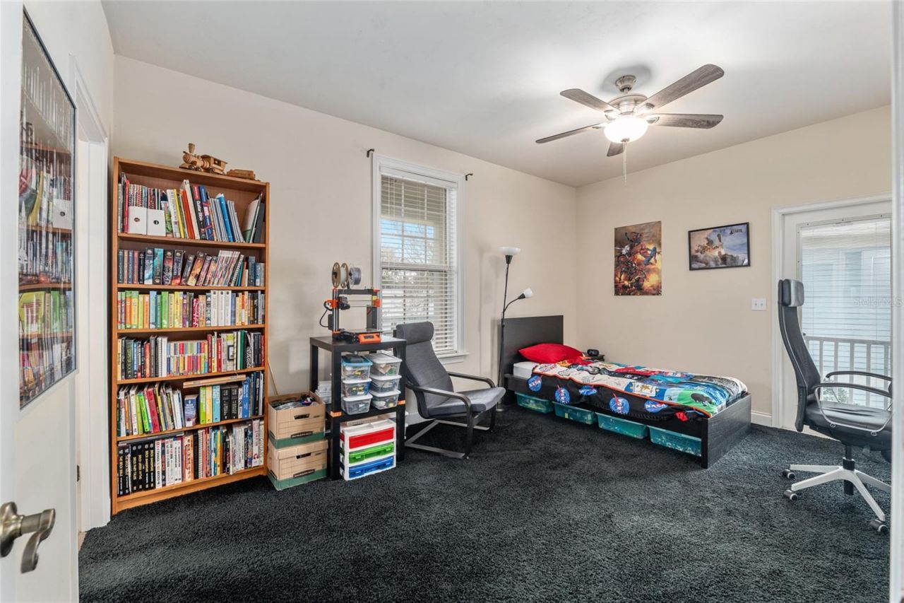 5034 NW 11th Place, Gainesville, FL 32605 Photo