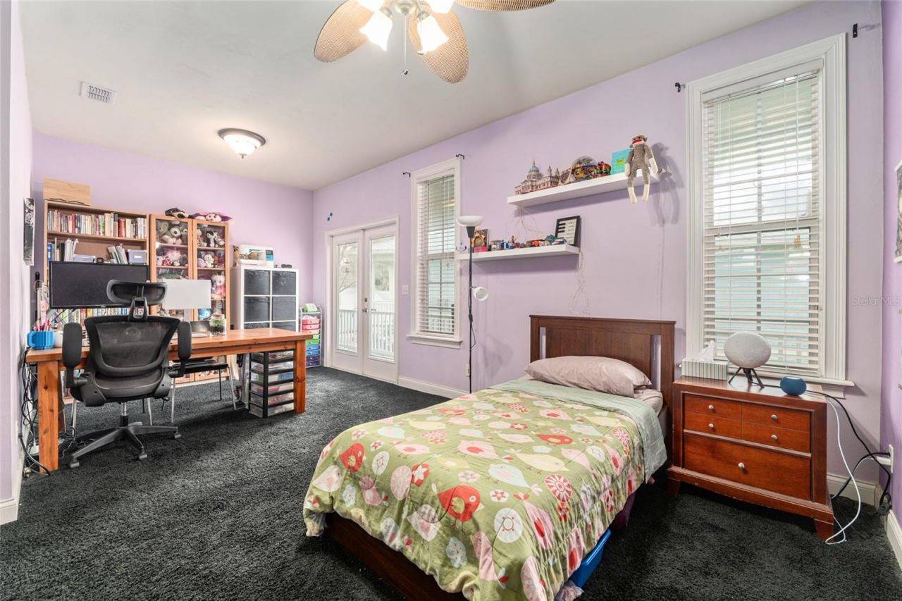 5034 NW 11th Place, Gainesville, FL 32605 Photo