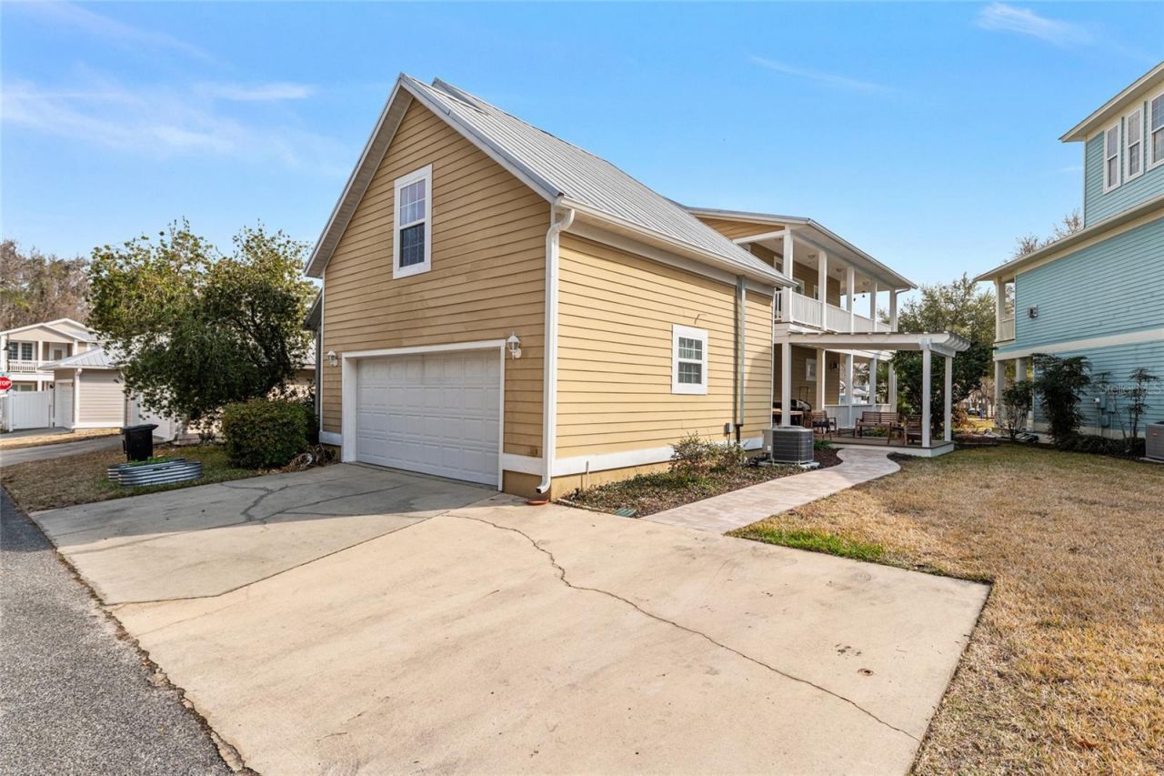 5034 NW 11th Place, Gainesville, FL 32605 Photo