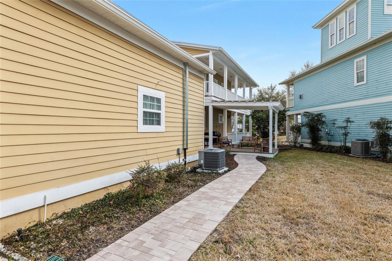 5034 NW 11th Place, Gainesville, FL 32605 Photo