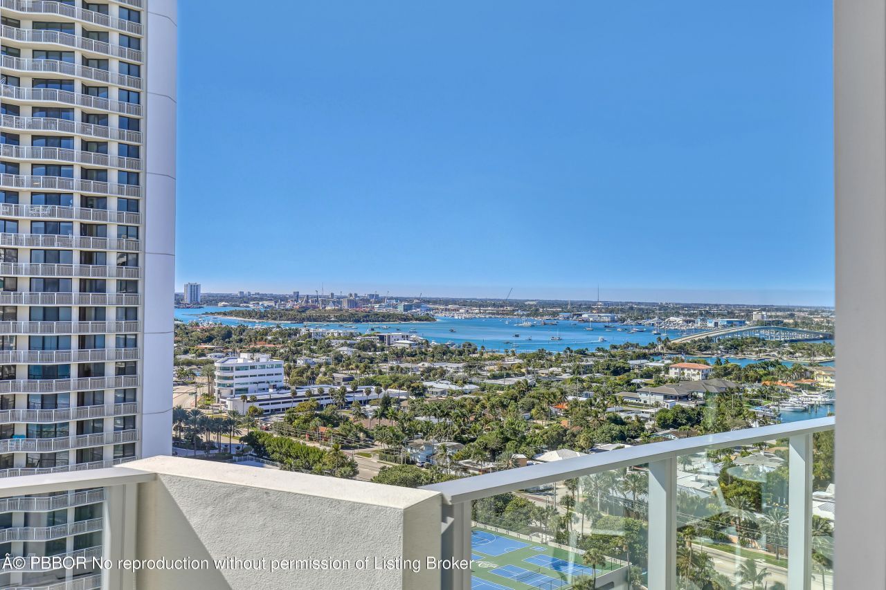 3100 N Ocean Drive, Unit 1805, Riviera Beach, FL 33404 Photo