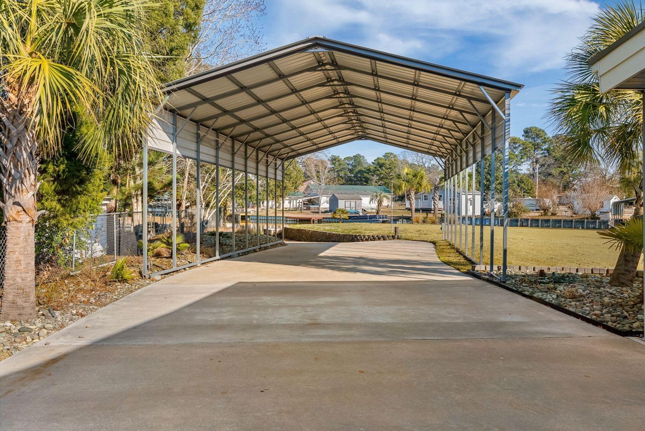 113 Sparrow Street Photo 10