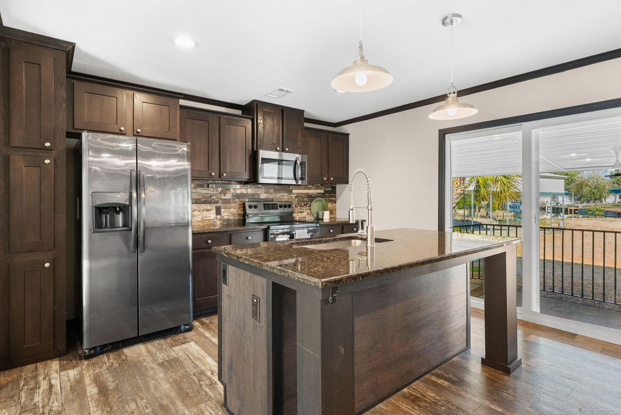 113 Sparrow Street Photo 38