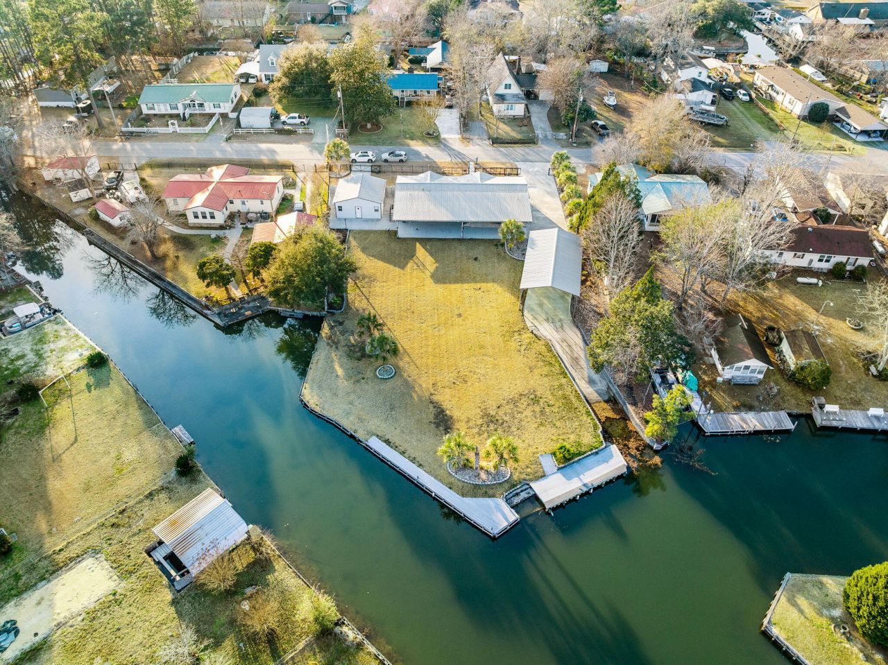 113 Sparrow Street Photo 4