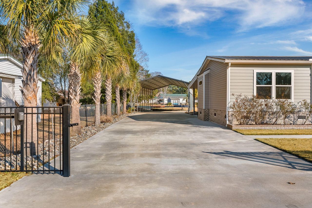 113 Sparrow Street Photo 8