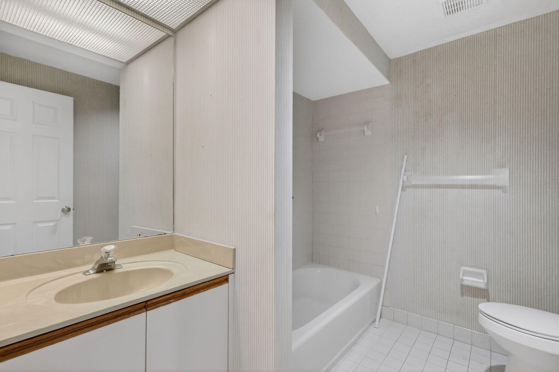 6101 SE Se Landing Way Way, Unit 5, Stuart, FL 34997 Photo