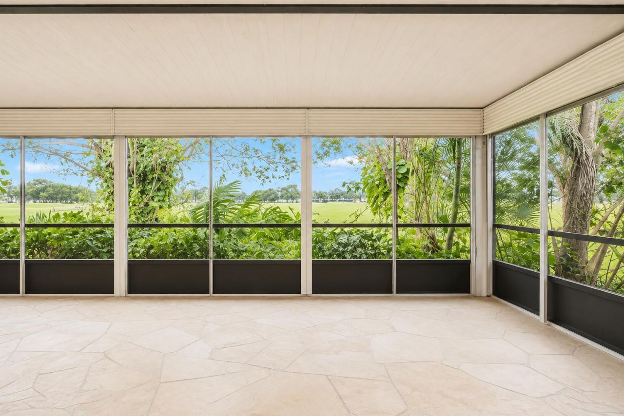 16131 Laurel Drive, Unit 33, Weston, FL 33326 Photo