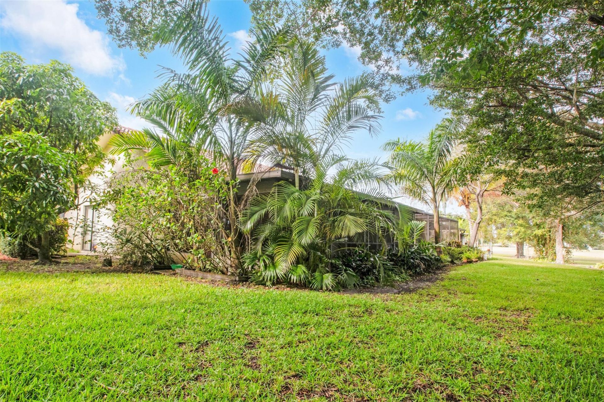 16131 Laurel Drive, Unit 33, Weston, FL 33326 Photo