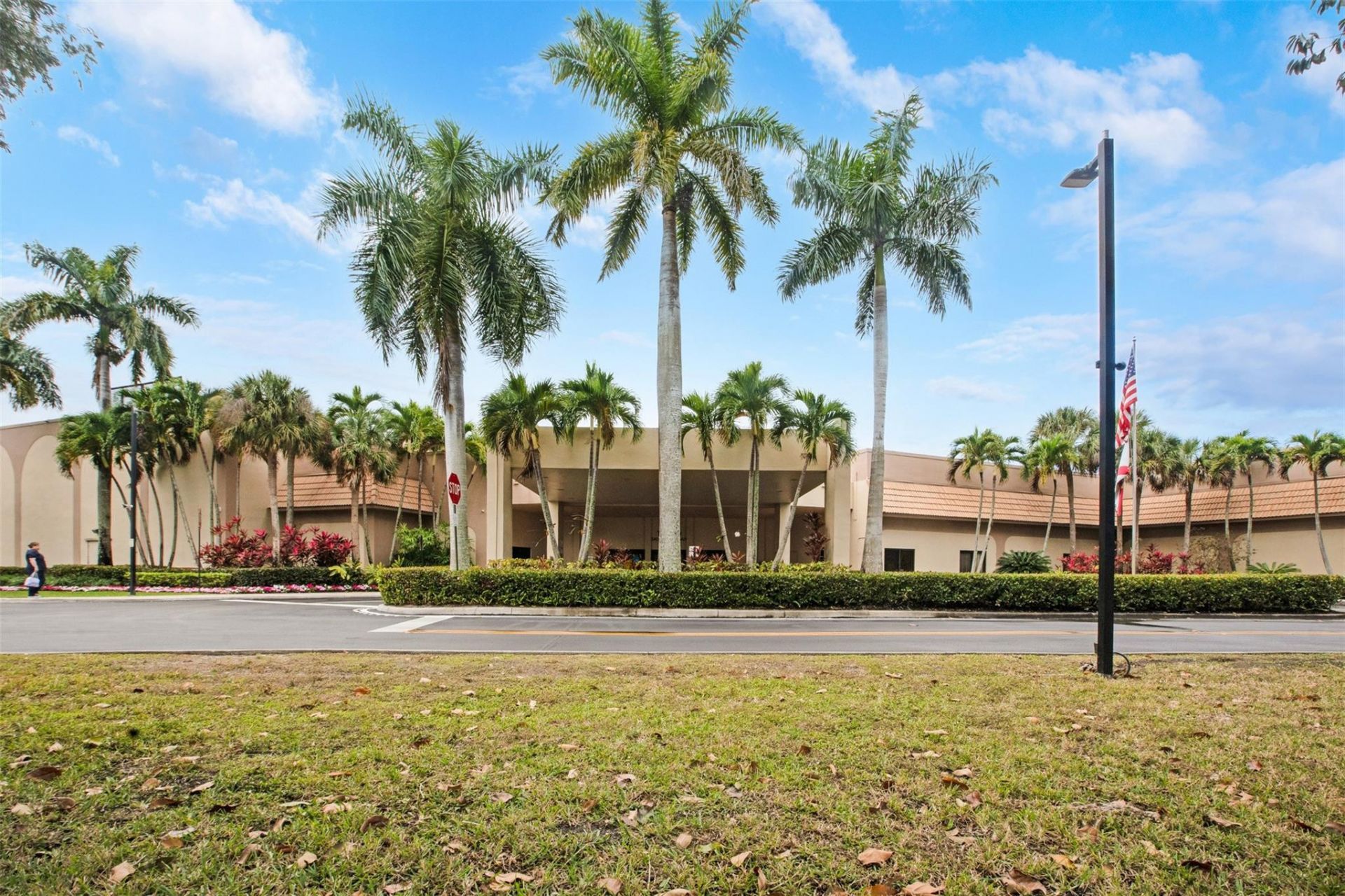 16131 Laurel Drive, Unit 33, Weston, FL 33326 Photo