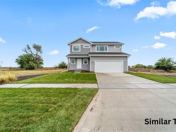 215 Varley Lane, Stuart, IA 50250