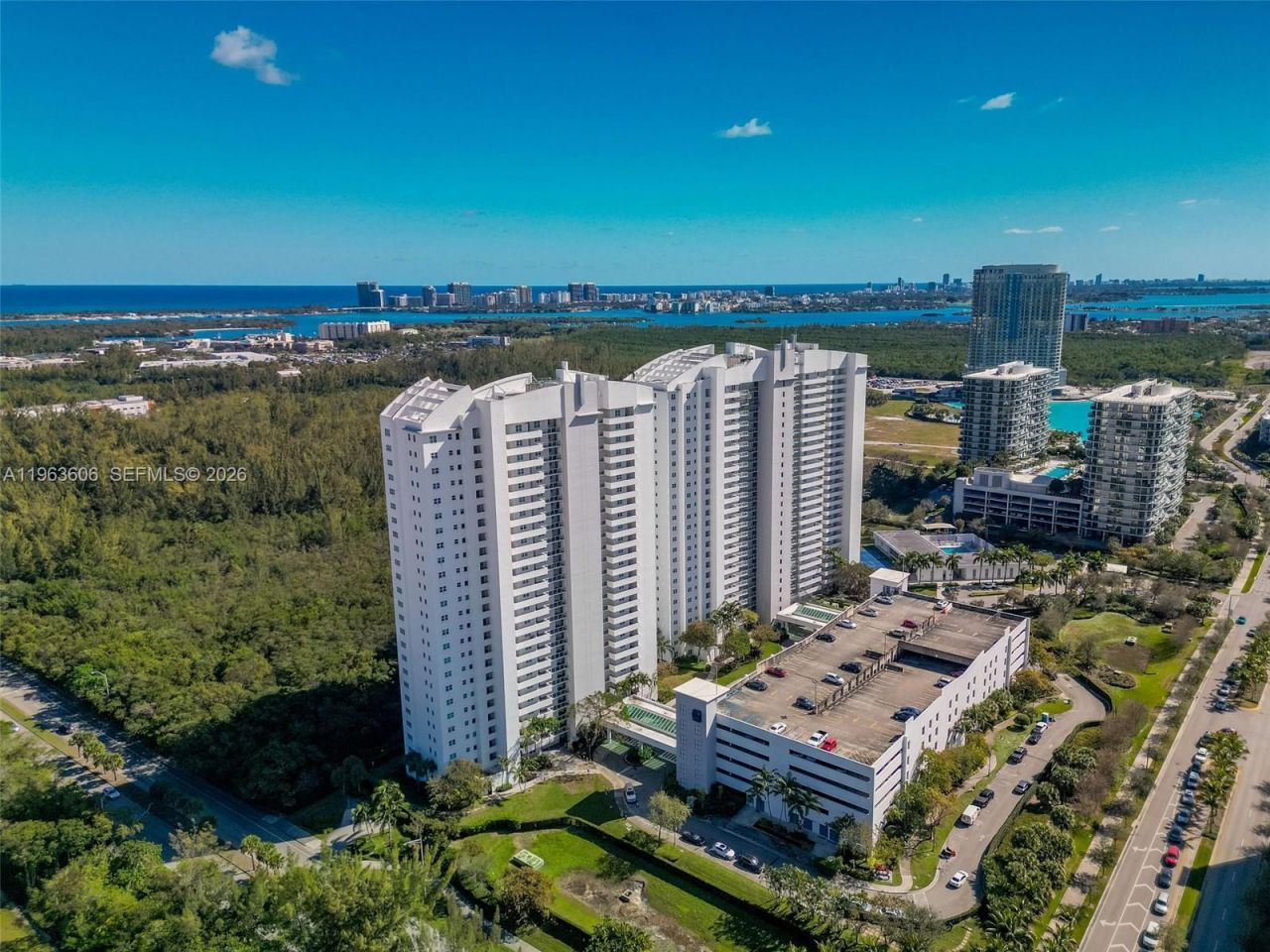 14951 Royal Oaks Ln, Unit 701, North Miami, FL 33181 Photo