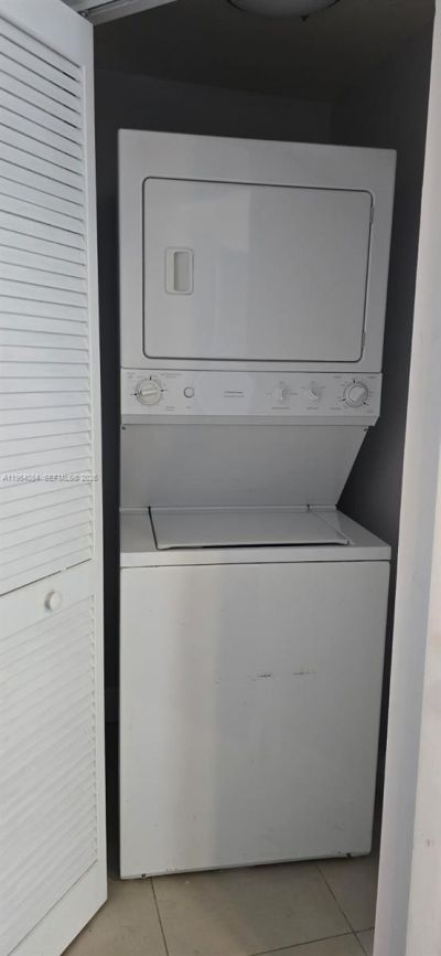 7280 SW 90th St , Unit 601, Miami, FL 33156 Photo