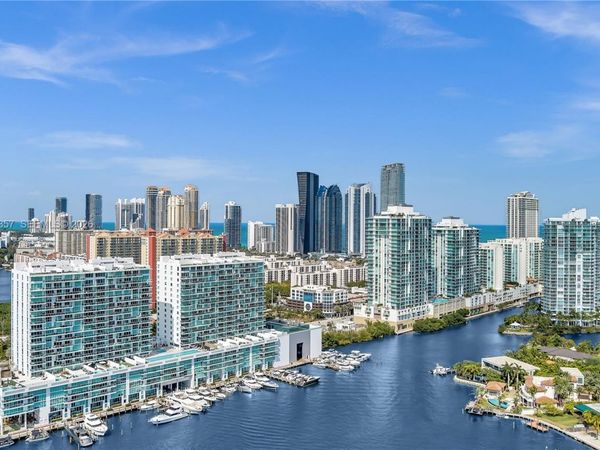 400 Sunny Isles Blvd, Unit 907, Sunny Isles Beach, FL 33160