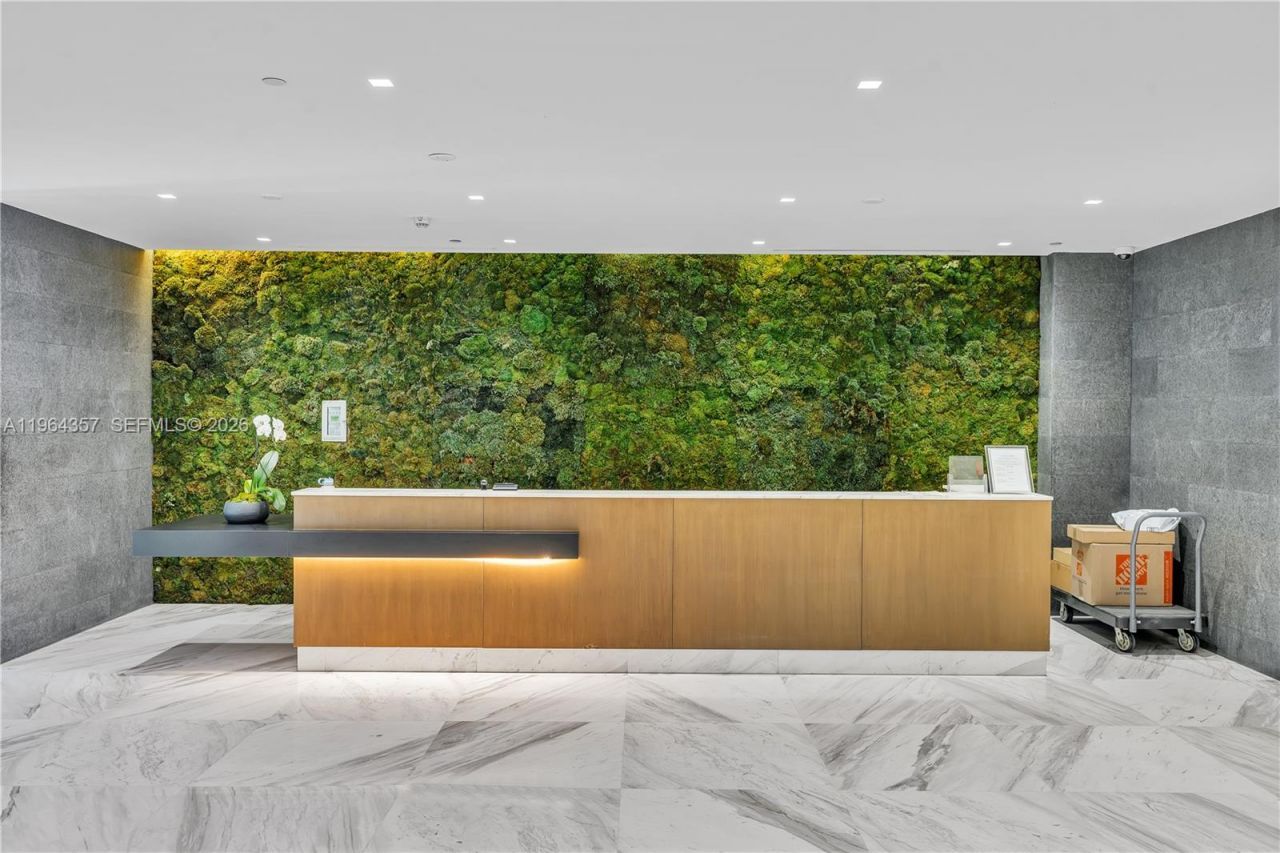 400 Sunny Isles Blvd, Unit 907, Sunny Isles Beach, FL 33160 Photo