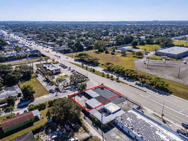10801 NW 27th Ave , Miami, FL 33167