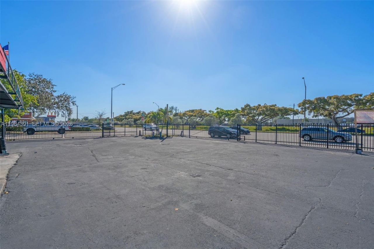 10801 NW 27th Ave , Miami, FL 33167 Photo