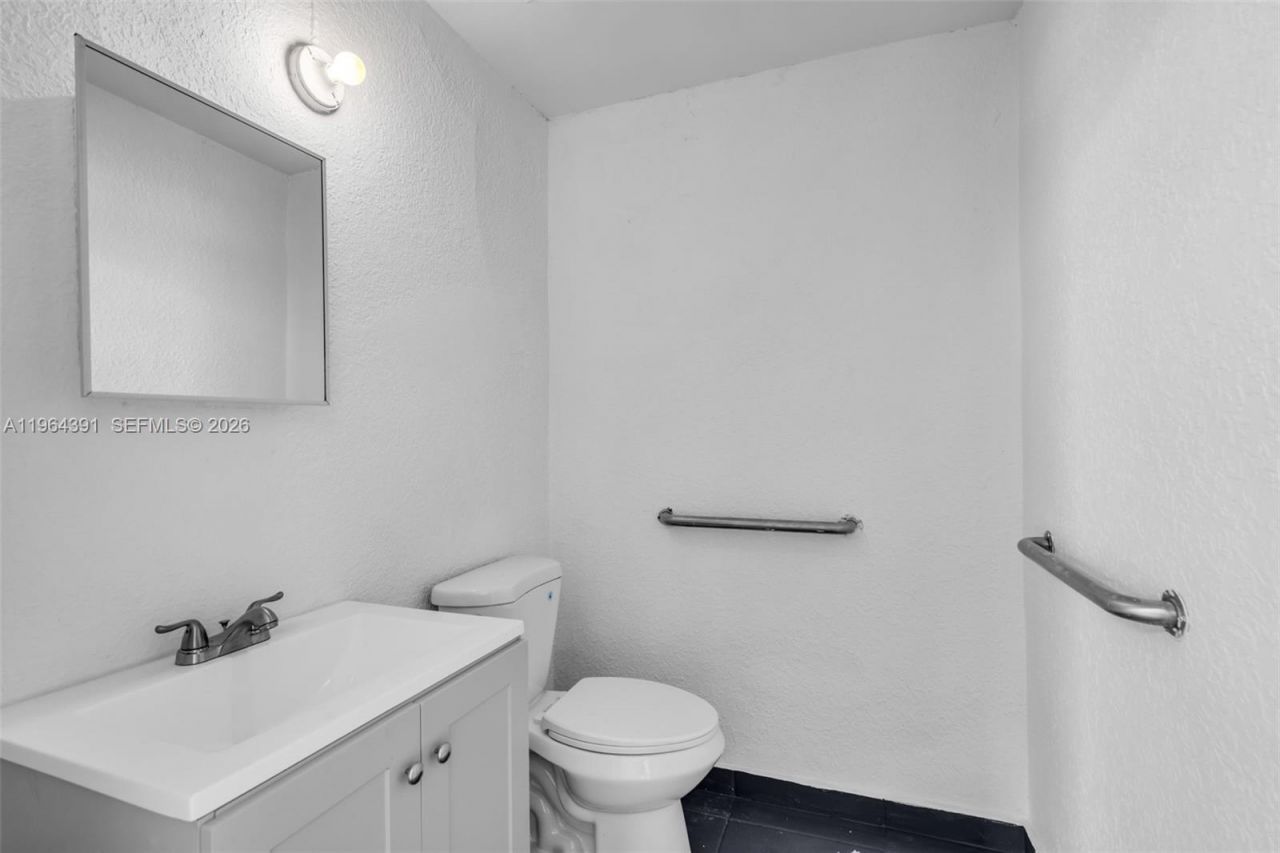 10801 NW 27th Ave , Miami, FL 33167 Photo