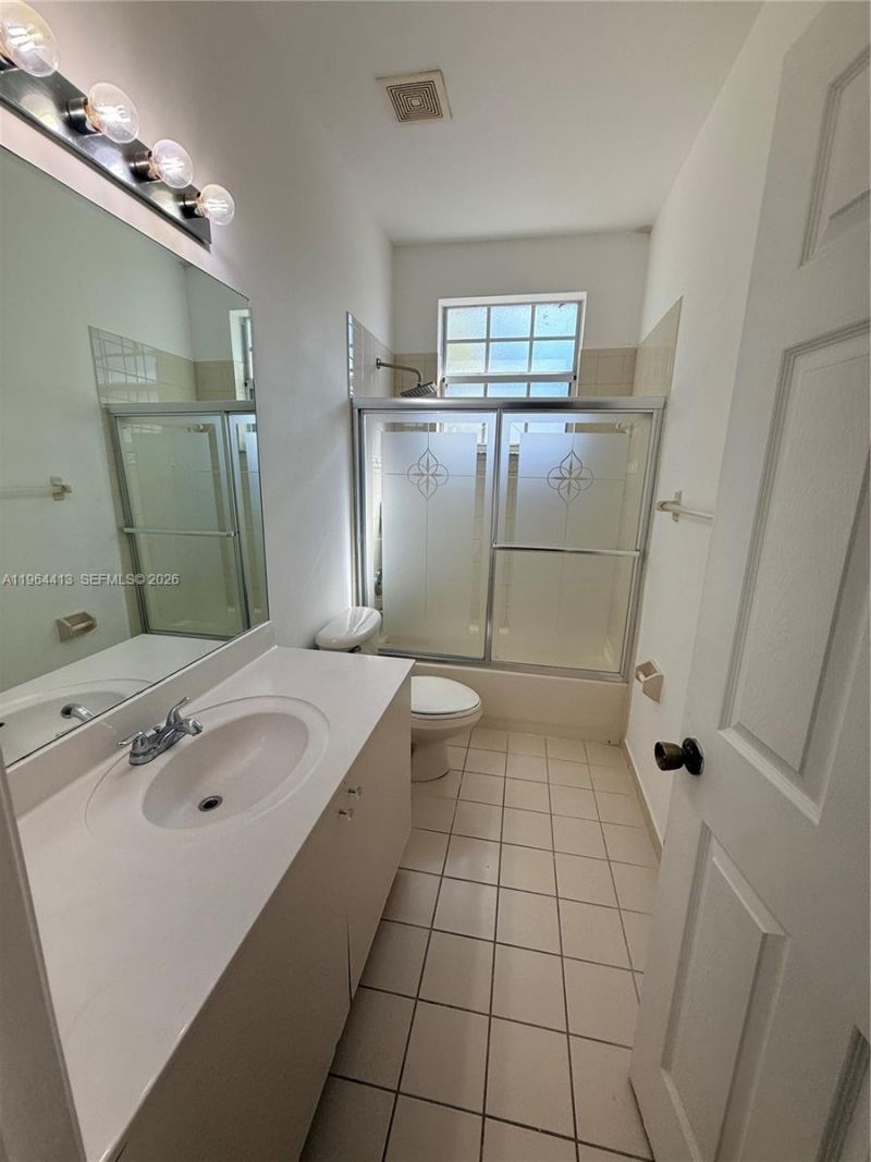 2117 NE 7th St , Unit 2117, Homestead, FL 33033 Photo