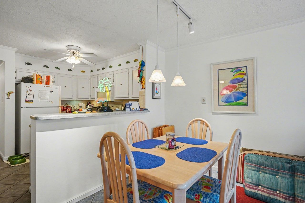 2405 S Ocean Blvd.  Photo 8