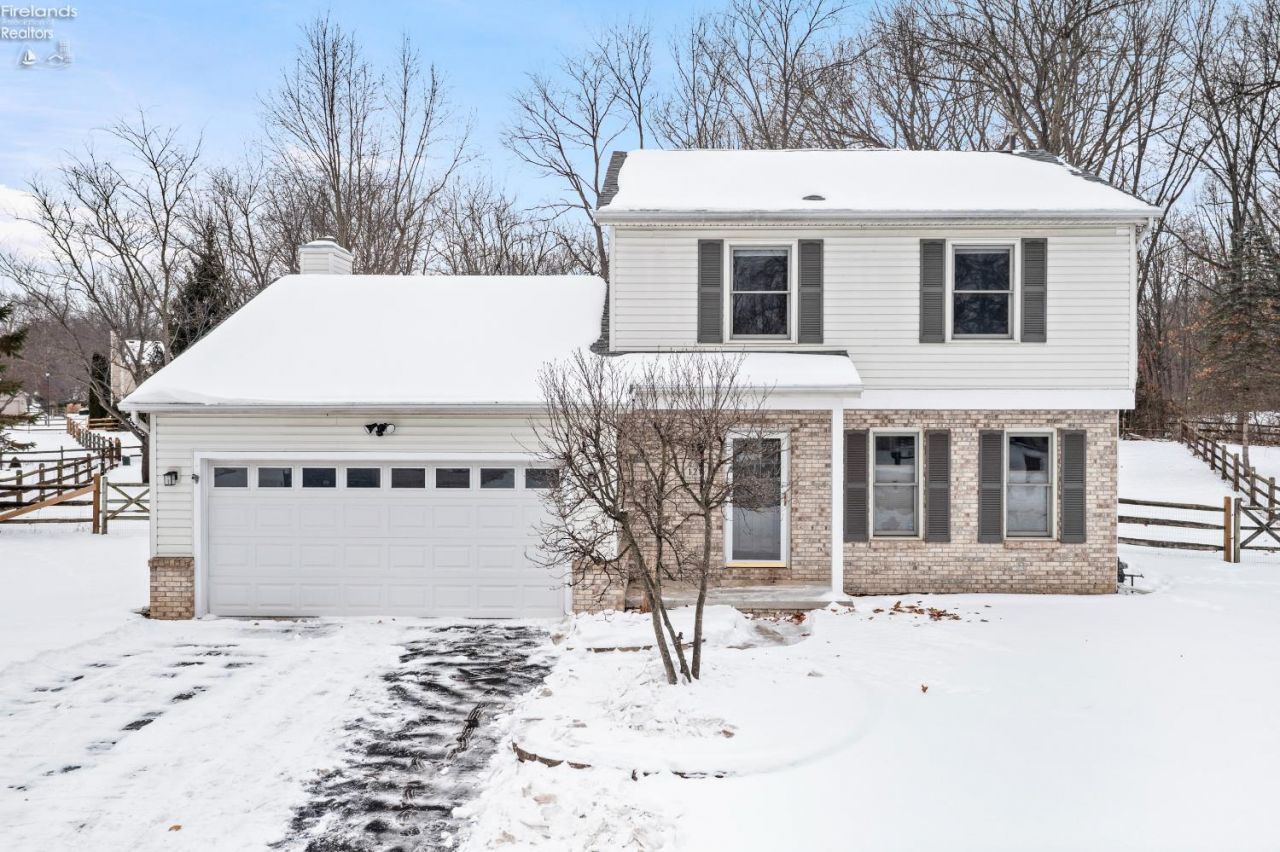 128 Pebble Beach, Other, OH 43528 Main Photo