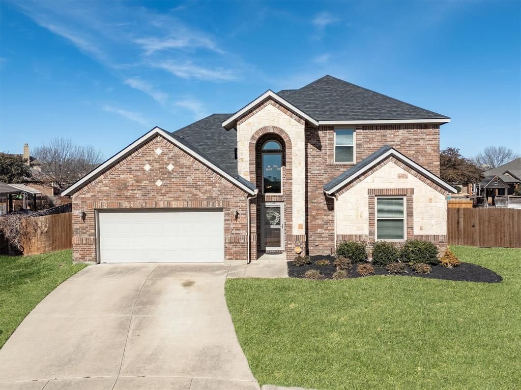 425 Locksley Court, Saginaw, TX 76179 Main Photo