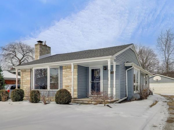 1421 Cynthia Avenue, Park Ridge, IL 60068