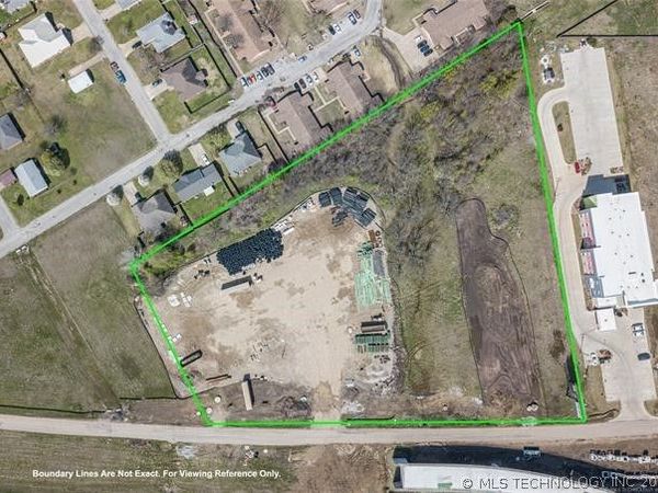 1007 N Service Road , Calera, OK 74730