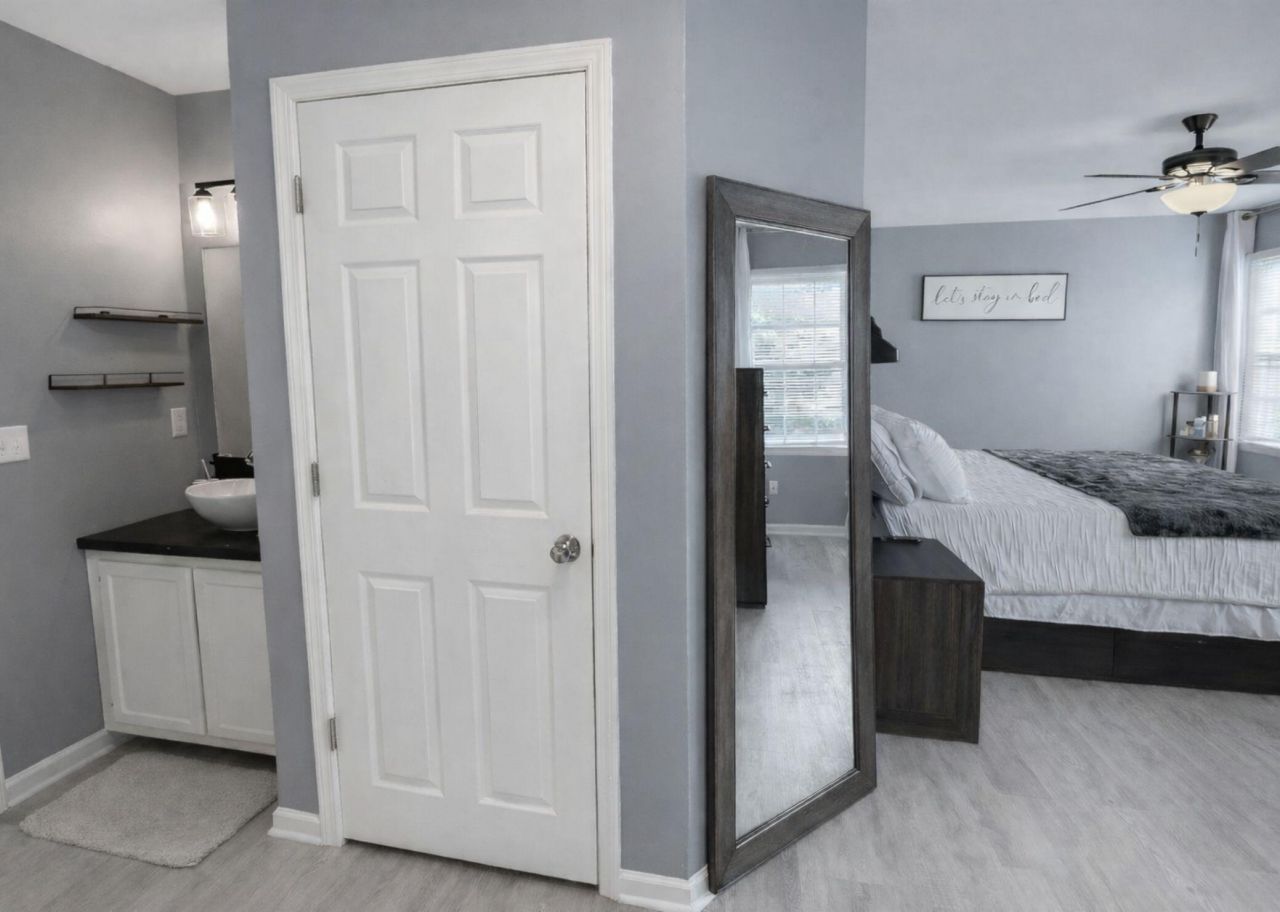 108 Kings Court Photo 13