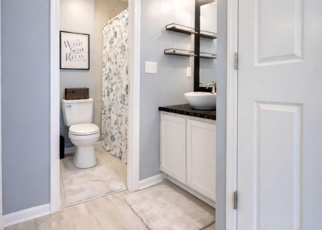 108 Kings Court Photo 17