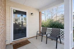 108 Kings Court photo 4