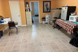 1346 Russell Street photo 4