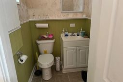 1346 Russell Street photo 4