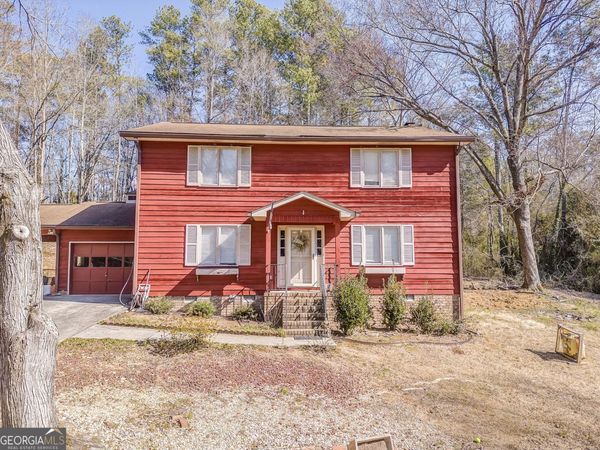 10 Laverne Court SE, Silver Creek, GA 30173