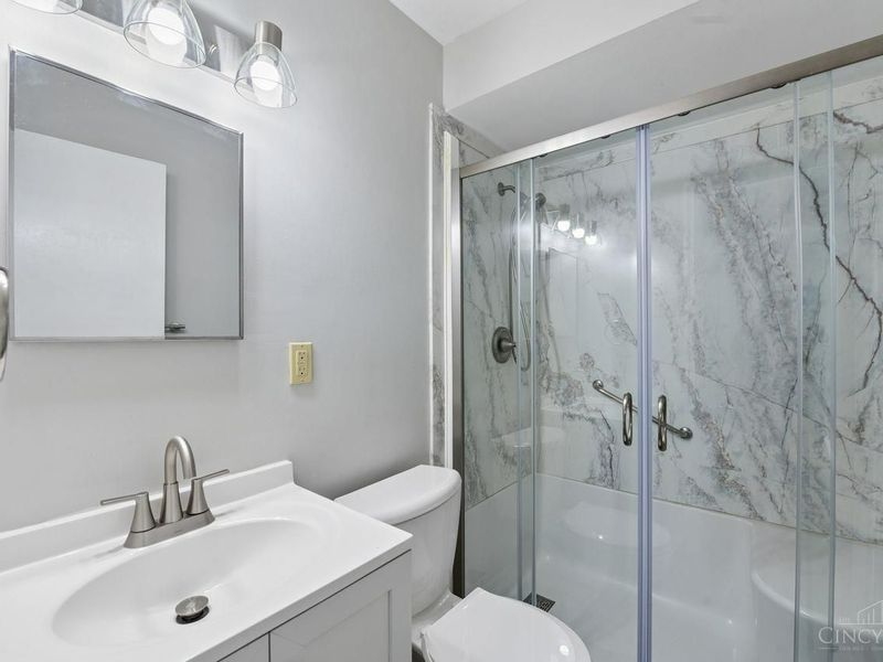 8635 Tudor Court, Sycamore Township, OH 45242 Photo 27