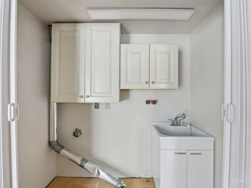 8635 Tudor Court, Sycamore Township, OH 45242 Photo 30