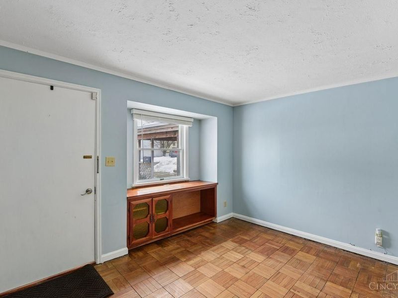 8635 Tudor Court, Sycamore Township, OH 45242 Photo 6